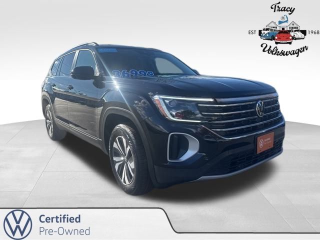 2024 Volkswagen Atlas SE's photo