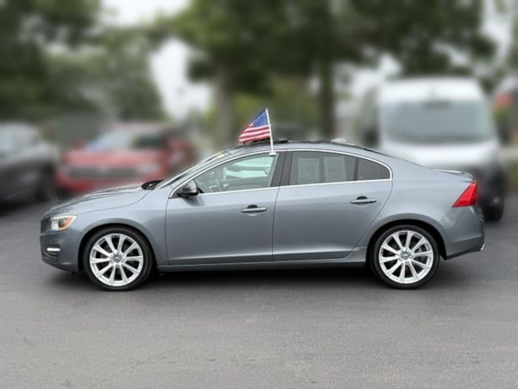 Used 2016 Volvo S60 Inscription T5 Platinum Sedan