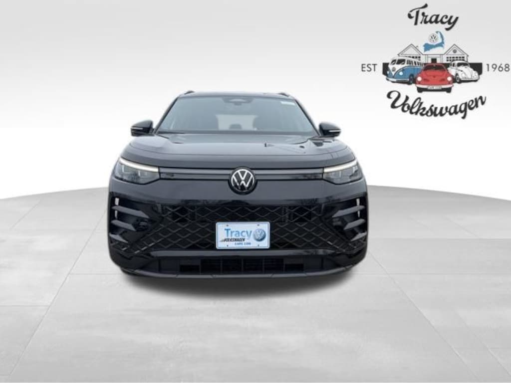 New 2026 Volkswagen Tiguan 2.0T SE R-Line Black SUV