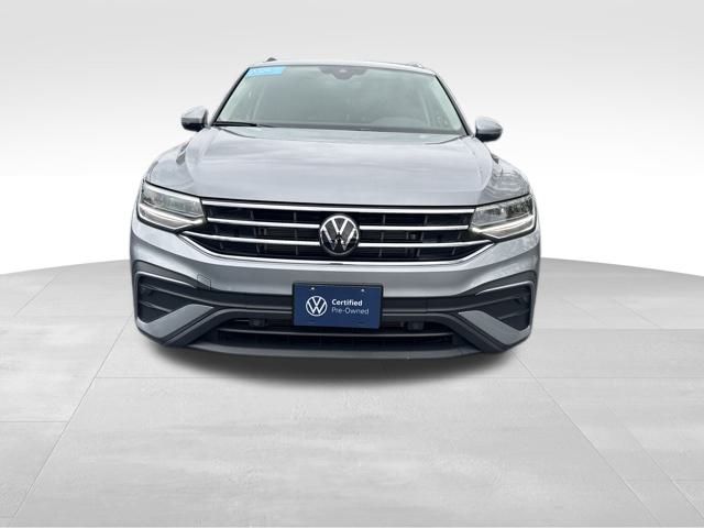 2024 Volkswagen Tiguan SE Wolfsburg Edition photo 2