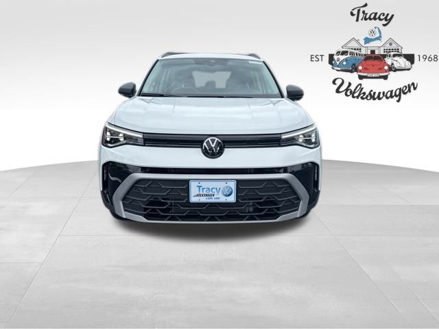 2025 Volkswagen Taos S photo 2