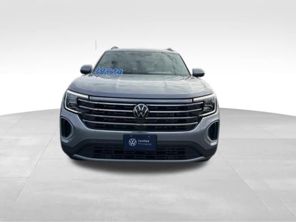 Used 2025 Volkswagen Atlas 2.0T SE SUV