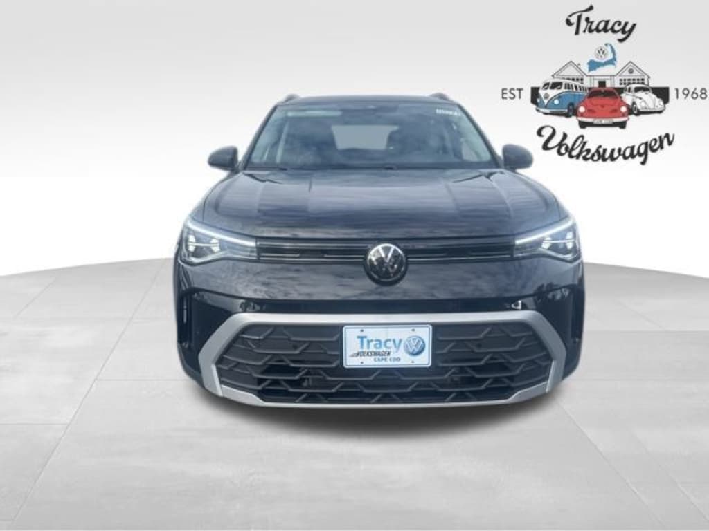 New 2025 Volkswagen Taos 1.5T SE SUV