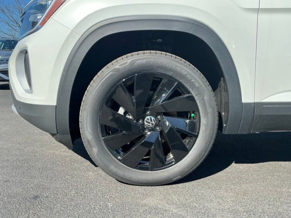 New 2026 Volkswagen Atlas 2.0T SE w/Technology SUV