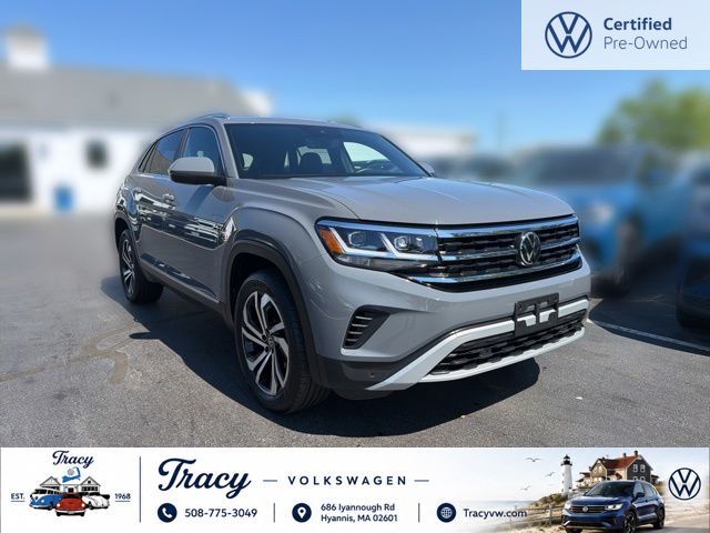 2023 Volkswagen Atlas Cross Sport 2.0T SEL 4MOTION's photo