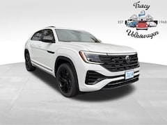 2026 Volkswagen Atlas Cross Sport 2.0T SEL R-Line Black SUV