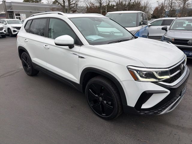 2022 Volkswagen Taos SUV 