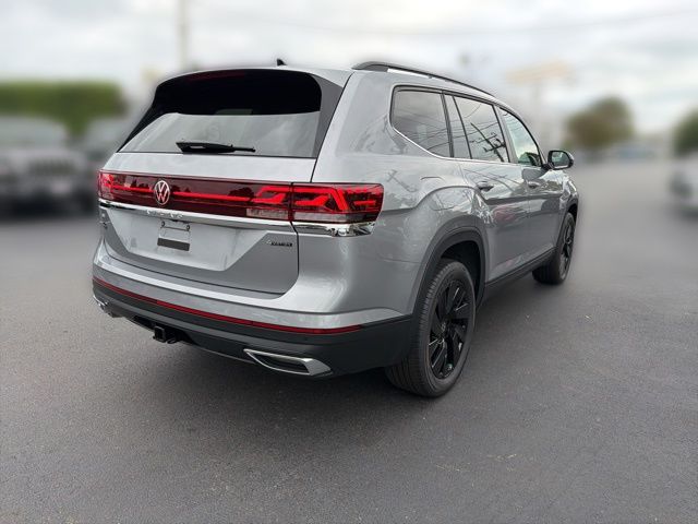 2026 Volkswagen Atlas SE w/Tech - Photo 7