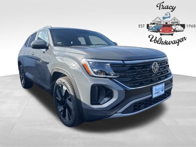 2026 Volkswagen Atlas Cross Sport SEL's photo