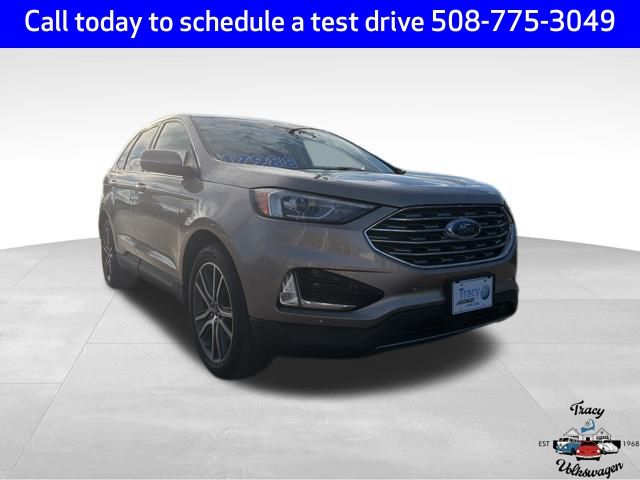 2020 Ford Edge Titanium's photo