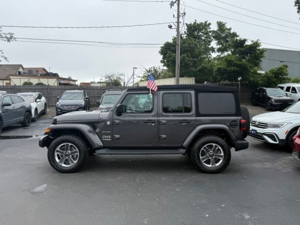 Used 2020 Jeep Wrangler Unlimited Sahara SUV