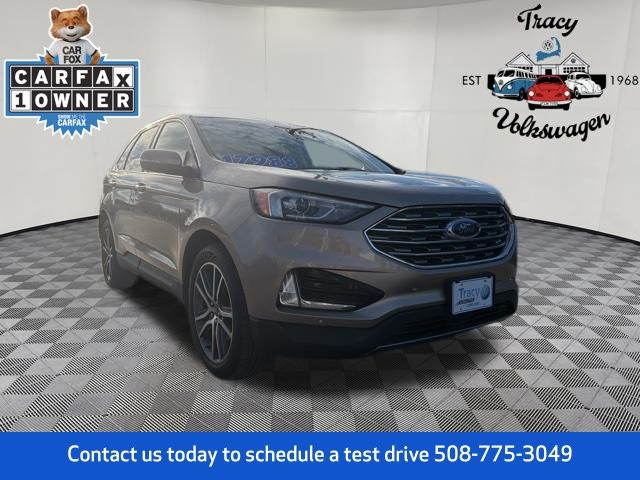 2020 Ford Edge Titanium's photo