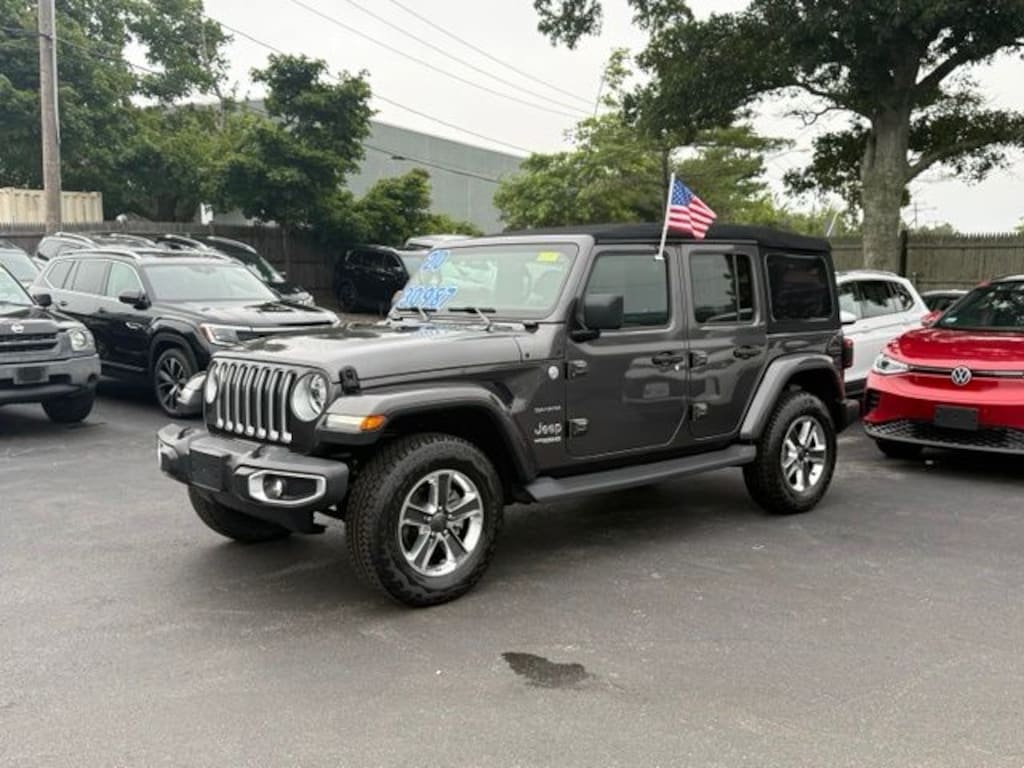 Used 2020 Jeep Wrangler Unlimited Sahara SUV