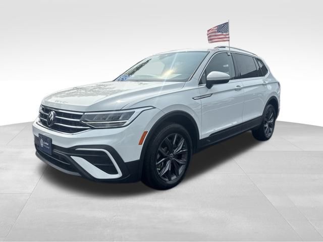 2022 Volkswagen Tiguan SE photo 3