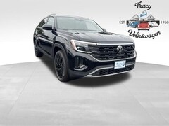 2026 Volkswagen Atlas Cross Sport 2.0T SE w/Technology SUV