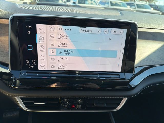 2026 Volkswagen Atlas SE w/Tech - Photo 11