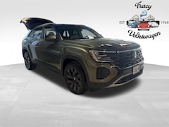 2026 Volkswagen Atlas Cross Sport 2.0T SE w/Technology SUV