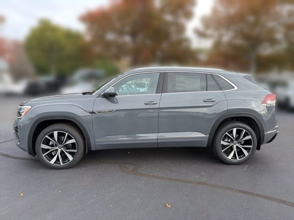 New 2026 Volkswagen Atlas Cross Sport 2.0T SEL Premium R-Line SUV