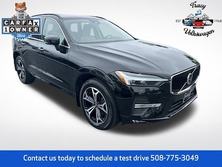 2022 Volvo XC60 B5 Momentum SUV