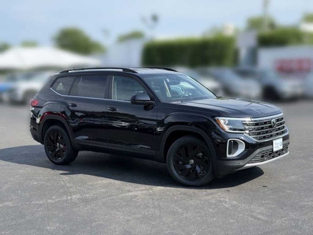 New 2026 Volkswagen Atlas SE w/Technology SUV