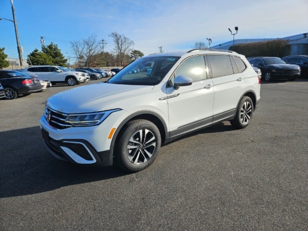 New 2024 Volkswagen Tiguan For Sale at Tracy Volkswagen VIN