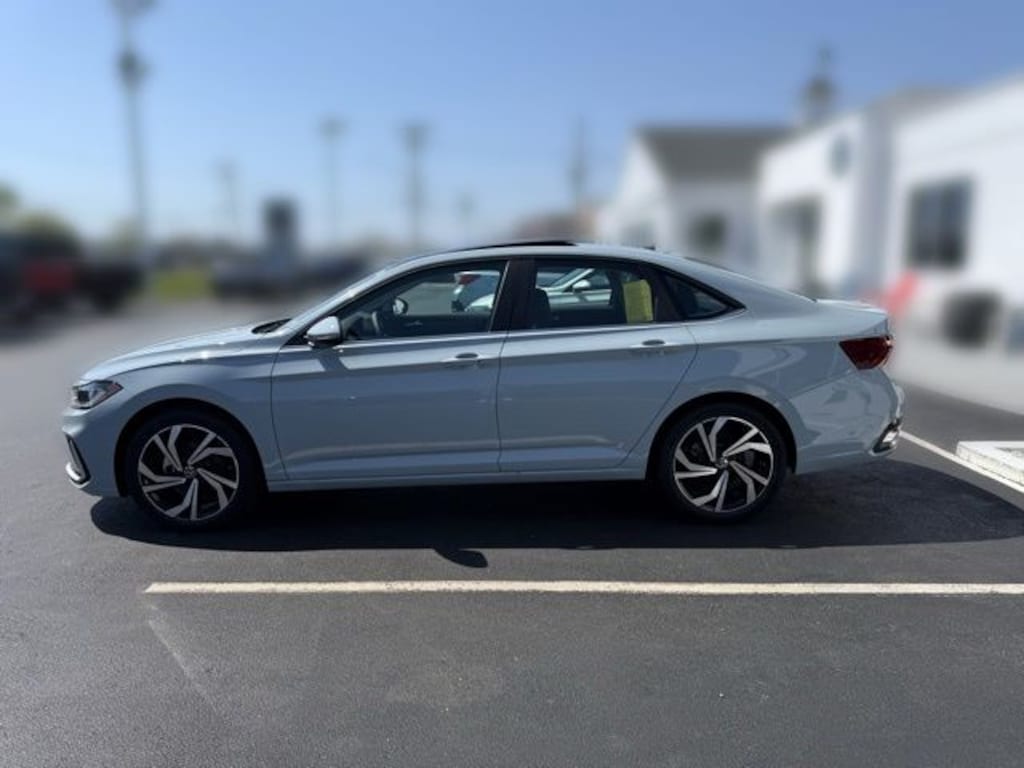 New 2026 Volkswagen Jetta 1.5T SEL Sedan
