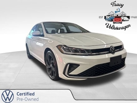 2025 Volkswagen Jetta 1.5T SE Sedan