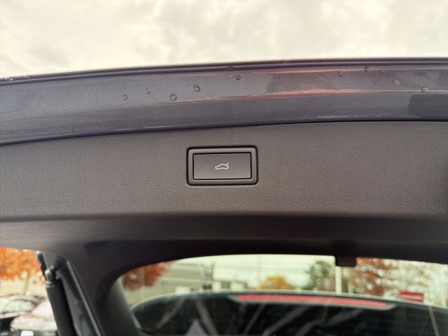 2026 Volkswagen Tiguan SE - Photo 23