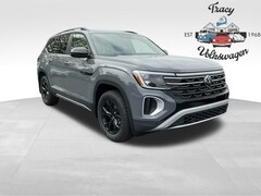 2025 Volkswagen Atlas 2.0T Peak Edition SUV