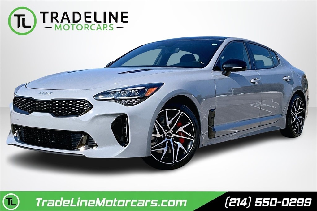 2023 Kia Stinger GT-Line's photo