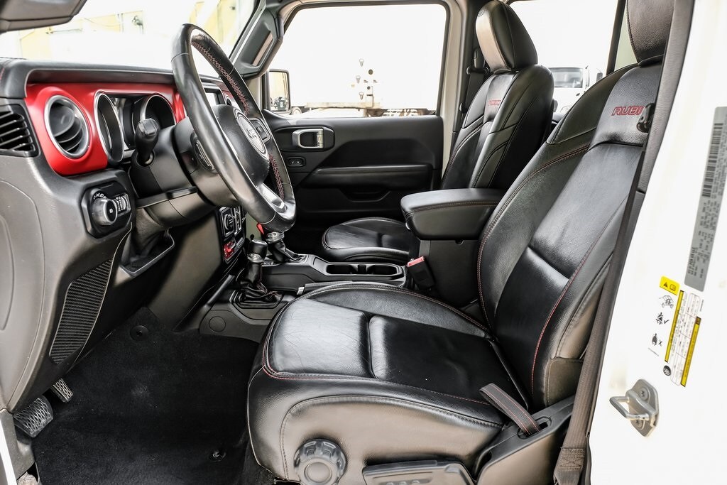 2019 Jeep Wrangler Unlimited Rubicon photo 3