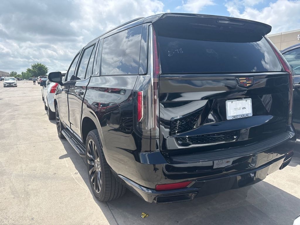 Used 2021 Cadillac Escalade Luxury SUV