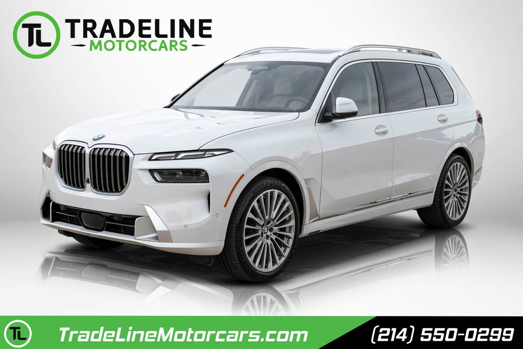 2025 BMW X7 xDrive40i's photo