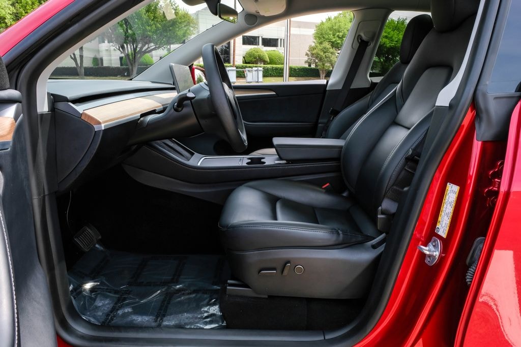 Used 2024 Tesla Model Y Long Range SUV