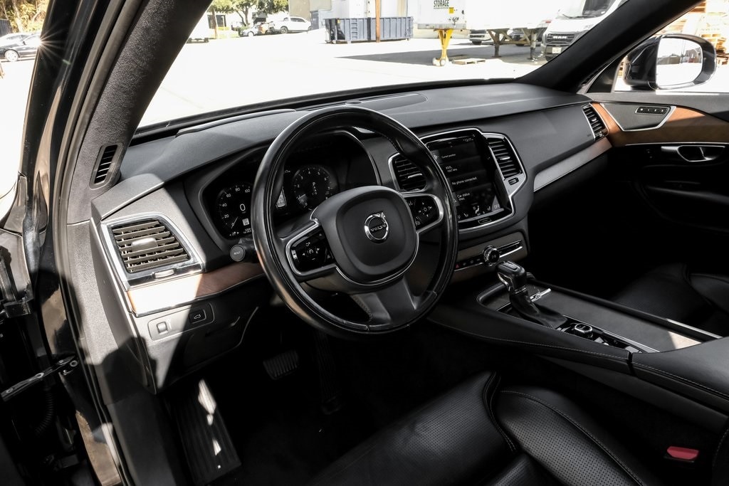 Used 2017 Volvo XC90 T6 Inscription SUV