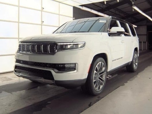 2022 Jeep Grand Wagoneer Series III's photo