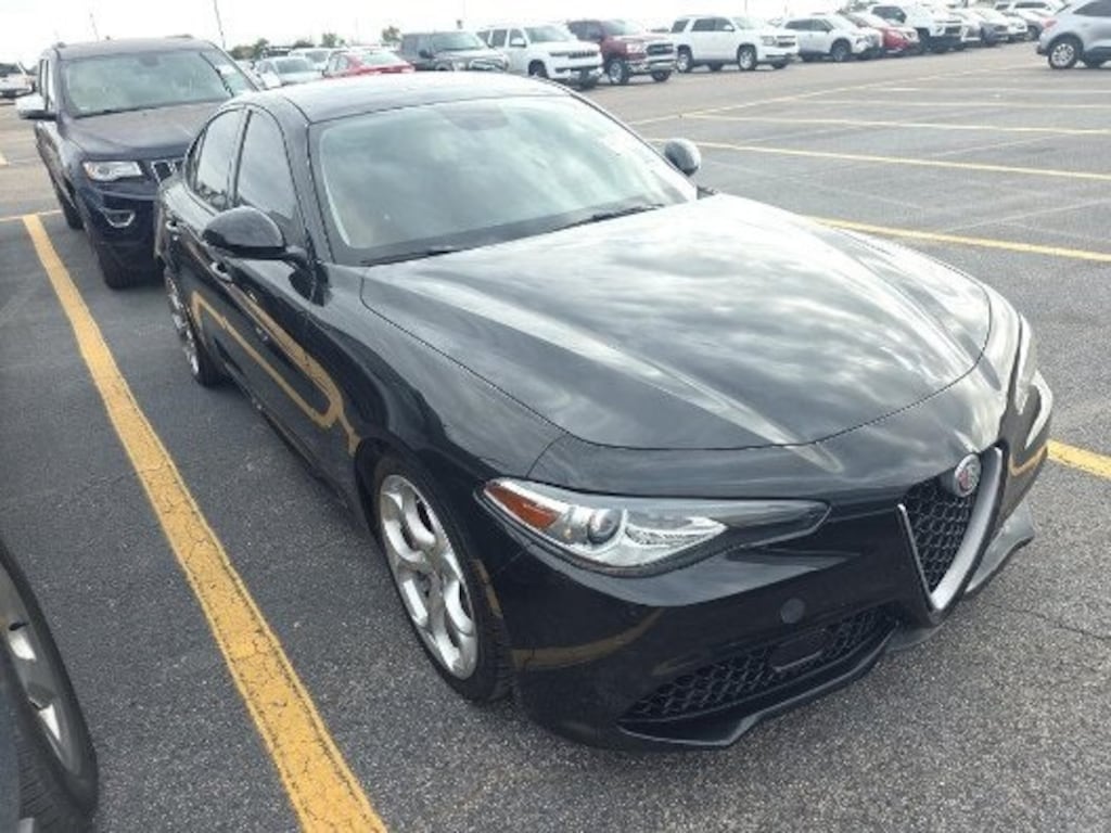Used 2018 Alfa Romeo Giulia Ti Sedan