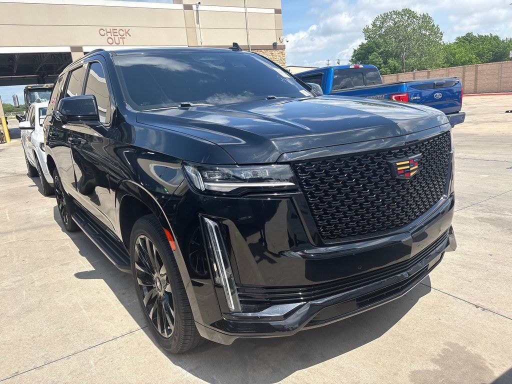 Used 2021 Cadillac Escalade Luxury SUV