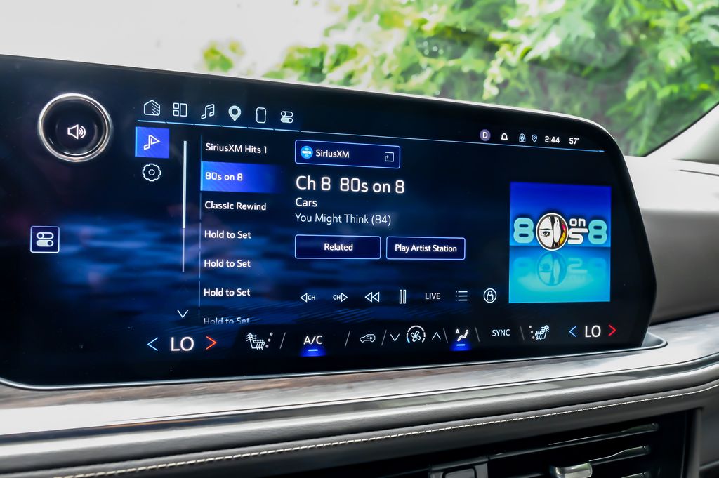 2025 Chevrolet Tahoe Z71 - Photo 33