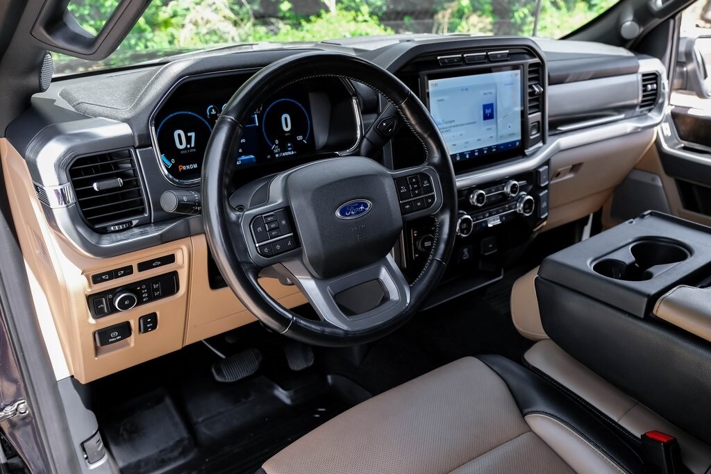 2021 Ford F-150 Lariat photo 2