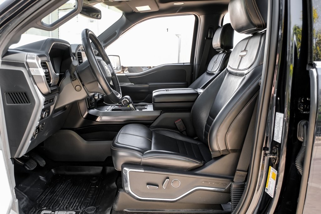 2023 Ford F-150 Platinum FX4 photo 3