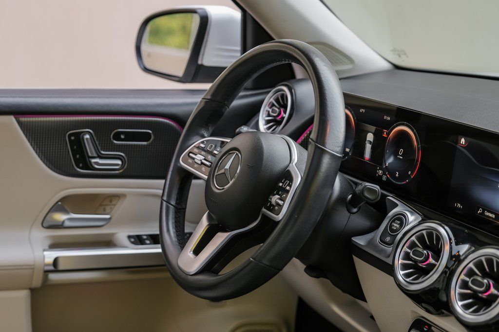2022 Mercedes-Benz GLB Base - Photo 14