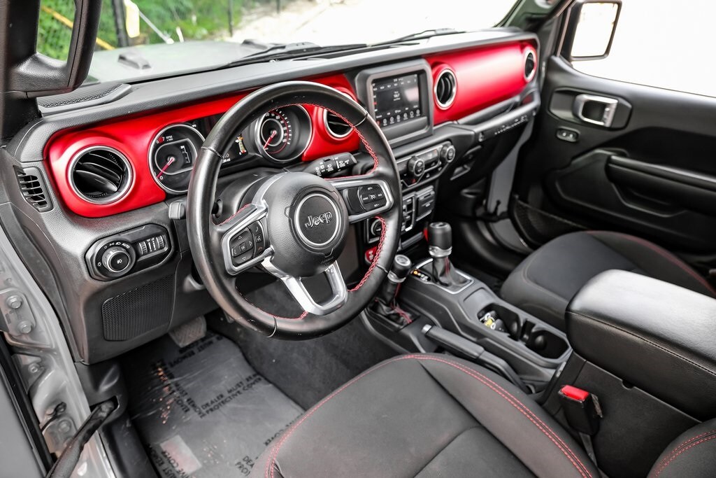 2021 Jeep Wrangler Unlimited Rubicon photo 2