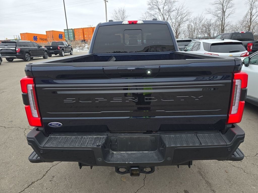 Used 2025 Ford F-350SD Platinum Truck