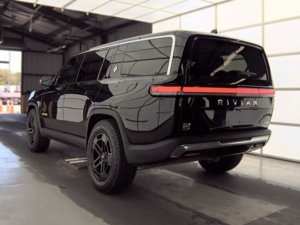 Used 2023 Rivian R1S Adventure SUV