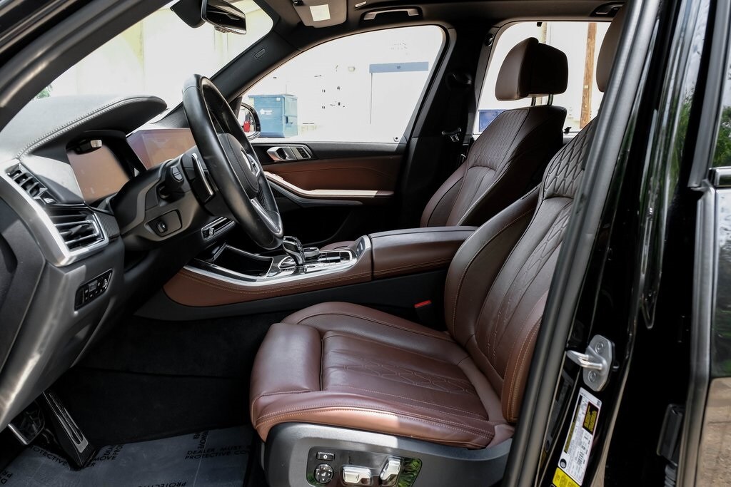 2023 Bmw X5 M50i photo 2
