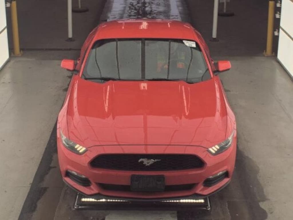 Used 2016 Ford Mustang V6 Coupe