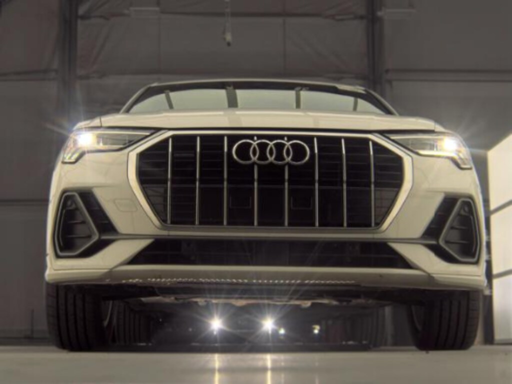 Used 2024 Audi Q3 Premium SUV
