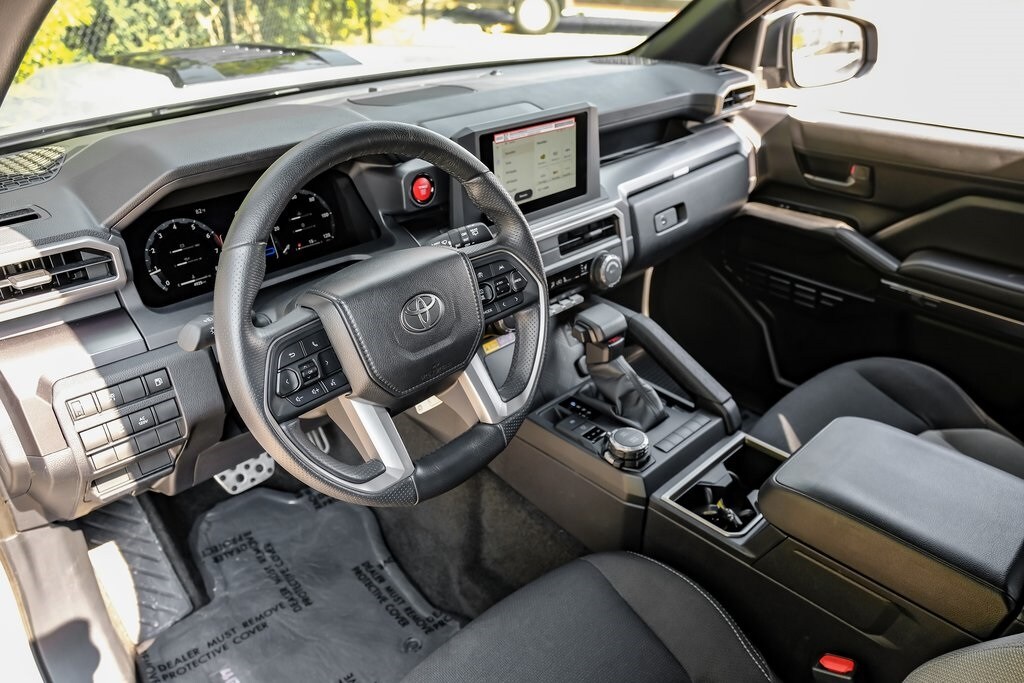 2025 Toyota 4Runner TRD Sport photo 2
