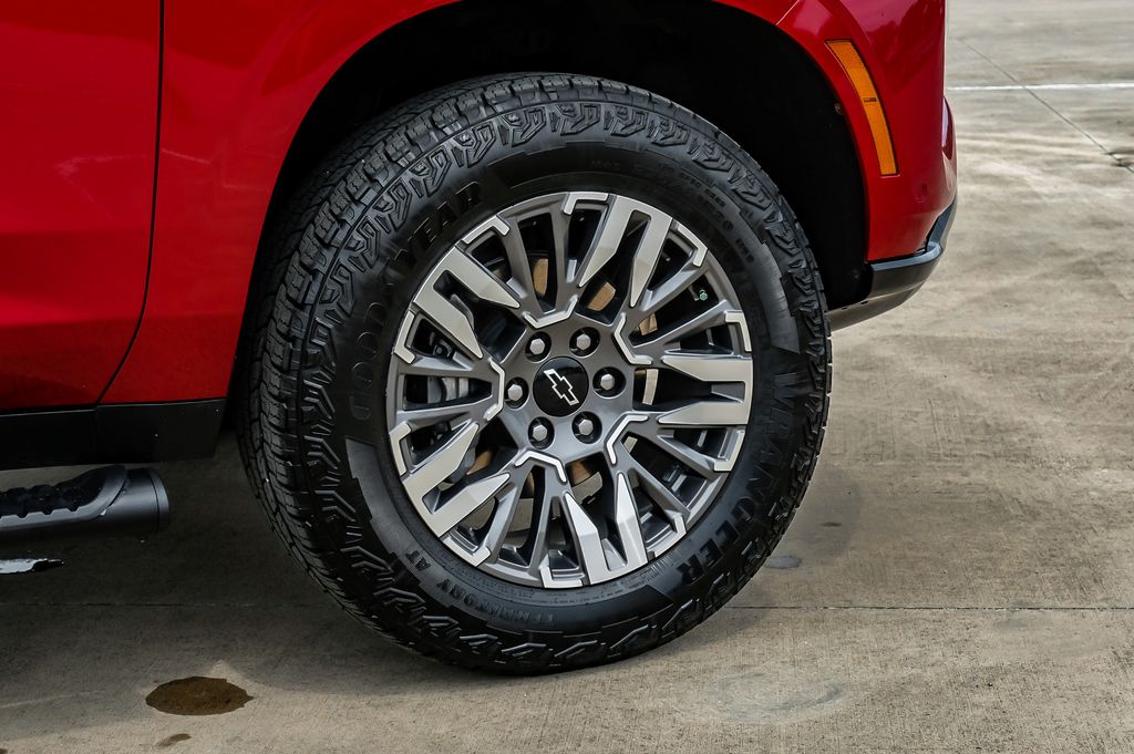 2025 Chevrolet Tahoe Z71 - Photo 60